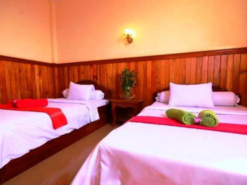 Bokre Angkor Hostel Siem Reap Bagian luar foto