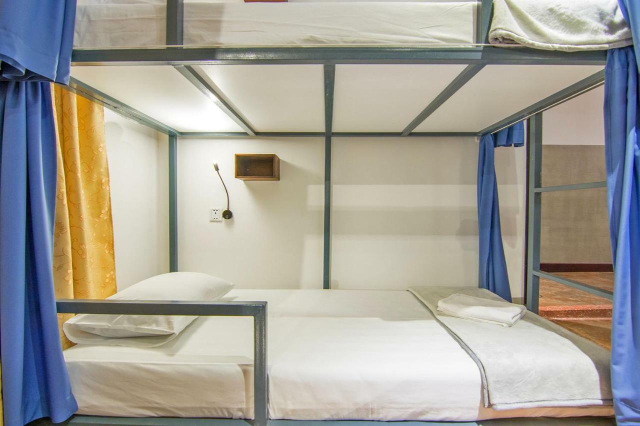 Bokre Angkor Hostel Siem Reap Bagian luar foto